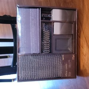 Allen & Roth Gray Finish Bathroom Set